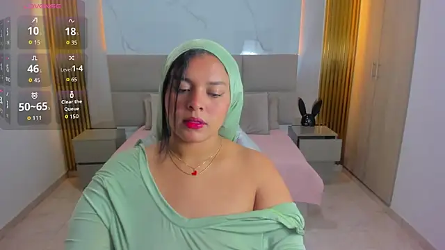 Snapshot of Nasira_sultan chatting on 02-09-26, 01:03 Nasira sultan online show from 02-09-26, 01:03