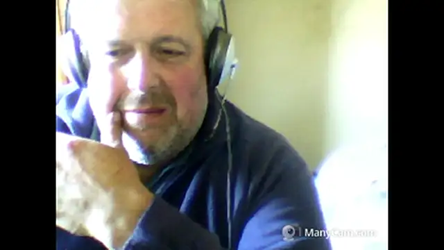 Snapshot of swichcassanesi chatting on 02-17-26, 01:19 swichcassanesi online show from 02-17-26, 01:19