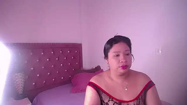 miafuegolatino online show from 06-09-26, 03:07
