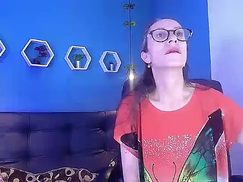 laurasofia45 online show from 02-15-26, 11:42