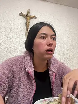 Snapshot of Tammy8 chatting on 02-18-26, 07:32 Tammy8 online show from 02-18-26, 07:32