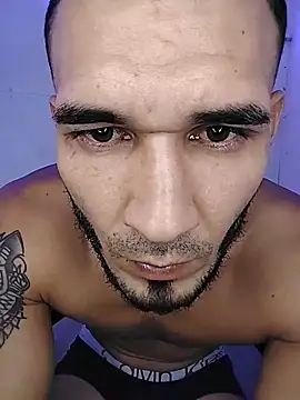 Snapshot of junior_men22 chatting on 03-03-26, 02:24 junior men22 online show from 03-03-26, 02:24