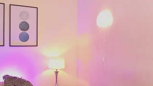 Snapshot of Arivega chatting on 03-06-26, 07:36 Arivega online show from 03-06-26, 07:36