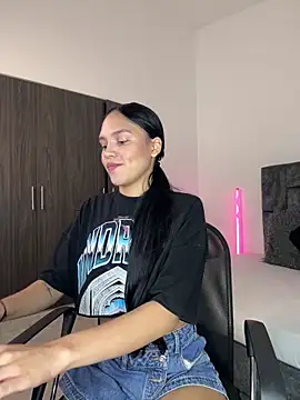 Malory Saenzz online show from 02-21-26, 01:02