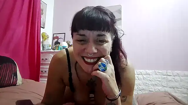 Snapshot of elisaju chatting on 03-04-26, 01:35 elisaju online show from 03-04-26, 01:35