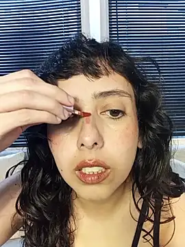 Snapshot of Eva_Err chatting on 02-15-26, 09:14 Eva Err online show from 02-15-26, 09:14