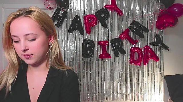 Snapshot of xloex chatting on 02-10-26, 07:02 xloex online show from 02-10-26, 07:02