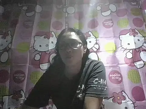Snapshot of sexymom_siovie chatting on 05-21-26, 09:28 sexymom siovie online show from 05-21-26, 09:28