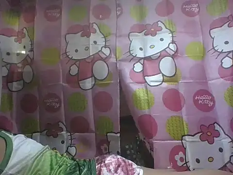 Snapshot of sexymom_siovie chatting on 05-18-26, 03:17 sexymom siovie online show from 05-18-26, 03:17