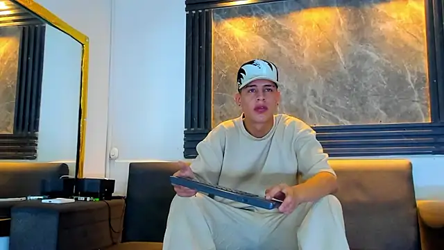 Snapshot of Dominic_26 chatting on 03-01-26, 08:09 Dominic 26 online show from 03-01-26, 08:09