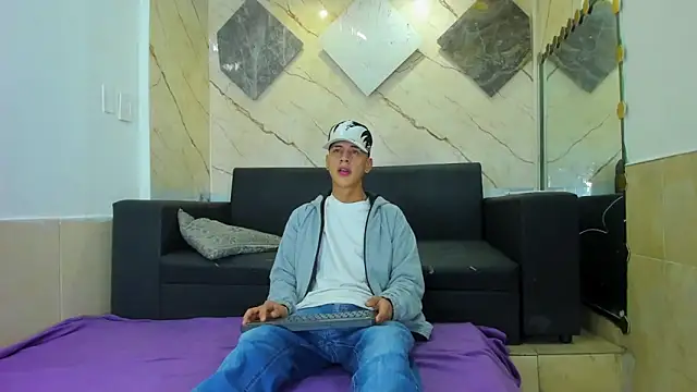 Snapshot of Dominic_26 chatting on 02-27-26, 04:34 Dominic 26 online show from 02-27-26, 04:34