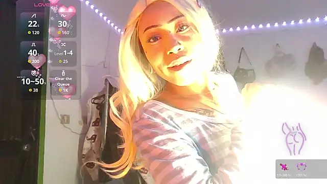 Snapshot of suky_pou chatting on 02-18-26, 05:31 suky pou online show from 02-18-26, 05:31