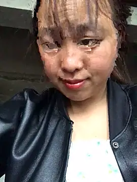 honeyyy110 online show from 02-11-26, 03:17