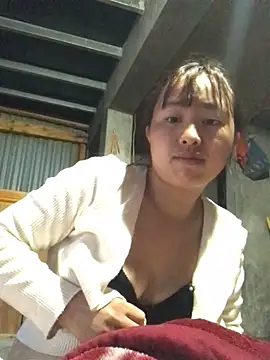 honeyyy110 online show from 02-24-26, 10:49