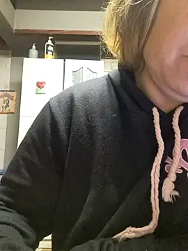 Snapshot of tuhardsexy chatting on 07-28-26, 12:48 tuhardsexy online show from 07-28-26, 12:48