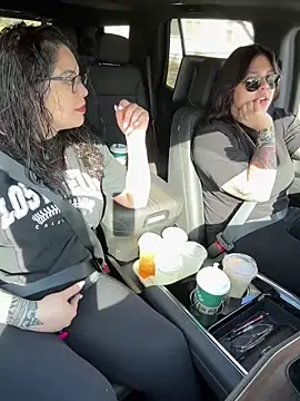 Snapshot of KittyTatts chatting on 02-13-26, 08:42 KittyTatts online show from 02-13-26, 08:42