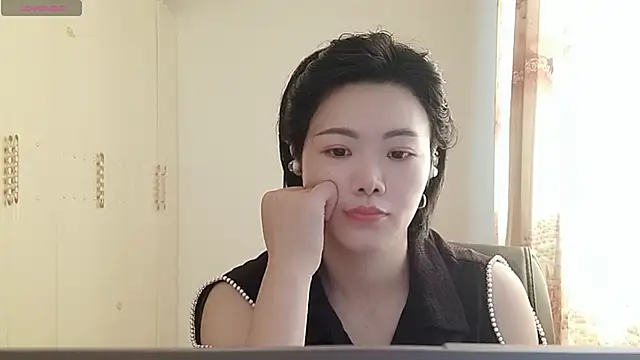 Nikishine online show from 06-18-26, 06:23