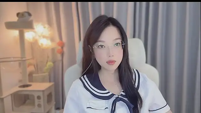 Snapshot of Yumi_yuni chatting on 05-09-26, 02:53 Yumi yuni online show from 05-09-26, 02:53
