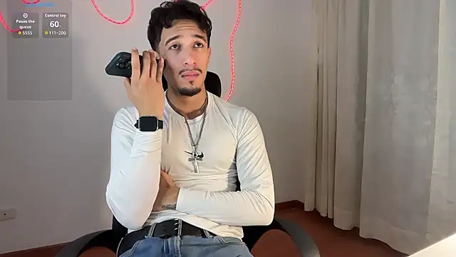 Snapshot of rafael_stone11 chatting on 02-20-26, 01:46 rafael stone11 online show from 02-20-26, 01:46