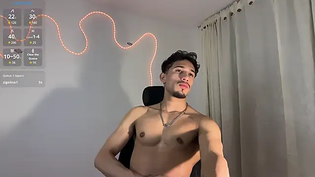 Snapshot of rafael_stone11 chatting on 02-22-26, 02:47 rafael stone11 online show from 02-22-26, 02:47