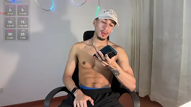 Snapshot of rafael_stone11 chatting on 02-18-26, 03:04 rafael stone11 online show from 02-18-26, 03:04