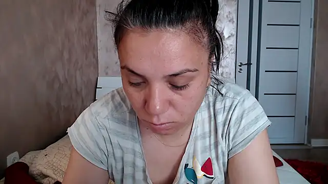 LorraGrey online show from 07-03-26, 03:46