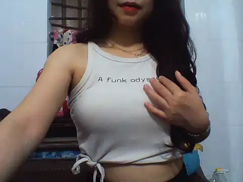 NinaKey online show from 03-27-26, 03:13