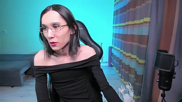 Snapshot of alison_marlowe chatting on 02-08-26, 02:59 alison marlowe online show from 02-08-26, 02:59