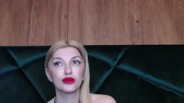 LannaQuinn online show from 03-17-26, 04:04