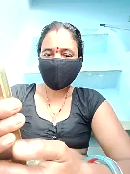 Raamdevi158 online show from 02-12-26, 06:57