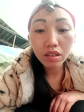 Snapshot of hot-luna- chatting on 02-03-26, 01:27 hot-luna- online show from 02-03-26, 01:27