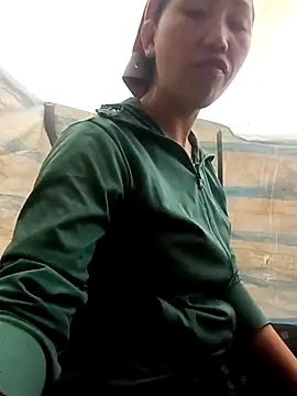 Snapshot of hot-luna- chatting on 02-23-26, 12:56 hot-luna- online show from 02-23-26, 12:56