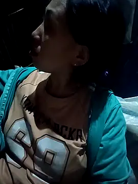 Snapshot of hot-luna- chatting on 02-25-26, 11:43 hot-luna- online show from 02-25-26, 11:43