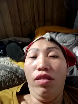 Snapshot of hot-luna- chatting on 02-05-26, 07:43 hot-luna- online show from 02-05-26, 07:43