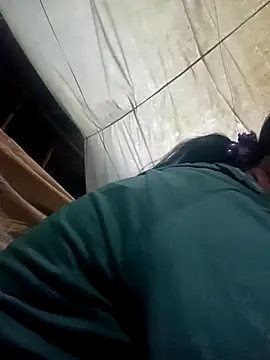 Snapshot of hot-luna- chatting on 02-24-26, 11:38 hot-luna- online show from 02-24-26, 11:38