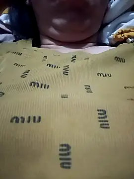 hot-luna- online show from 03-03-26, 09:00