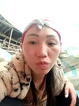 Snapshot of hot-luna- chatting on 02-03-26, 02:53 hot-luna- online show from 02-03-26, 02:53