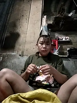 Snapshot of Bella-222 chatting on 03-07-26, 09:27 Bella-222 online show from 03-07-26, 09:27