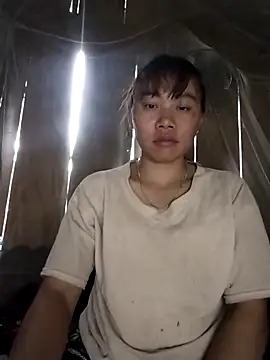 Snapshot of Bella-222 chatting on 03-06-26, 04:51 Bella-222 online show from 03-06-26, 04:51