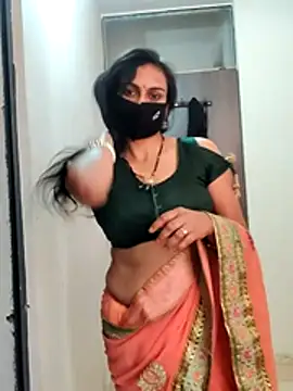 Snapshot of simran_sharma01 chatting on 03-01-26, 05:40 simran sharma01 online show from 03-01-26, 05:40