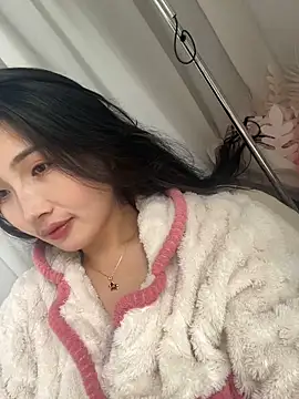 mimi-love13 online show from 03-02-26, 01:39