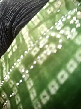 Snapshot of Hotty_raghni chatting on 02-26-26, 02:33 Hotty raghni online show from 02-26-26, 02:33