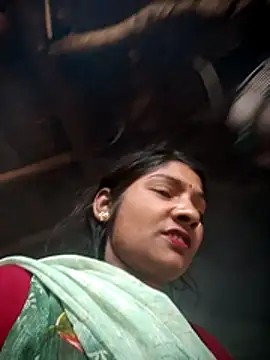 Snapshot of Hotty_raghni chatting on 02-23-26, 02:35 Hotty raghni online show from 02-23-26, 02:35