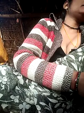 Snapshot of Hotty_raghni chatting on 02-09-26, 03:04 Hotty raghni online show from 02-09-26, 03:04