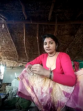 Snapshot of Hotty_raghni chatting on 02-06-26, 05:03 Hotty raghni online show from 02-06-26, 05:03