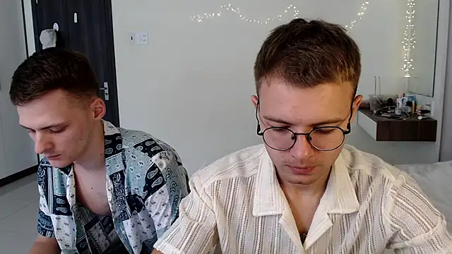 NikiKerryCum online show from 05-24-26, 04:56