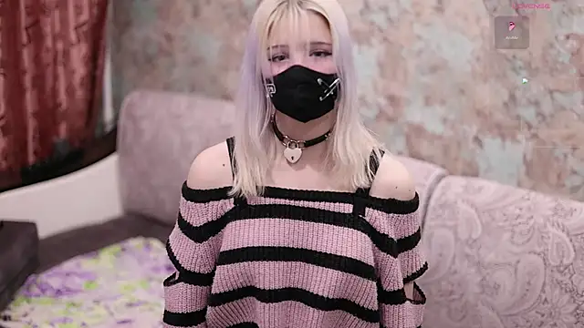 Snapshot of Yunakiss chatting on 02-23-26, 07:36 Yunakiss online show from 02-23-26, 07:36