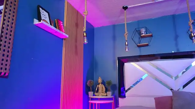 Ladyy brownn online show from 04-15-26, 11:49