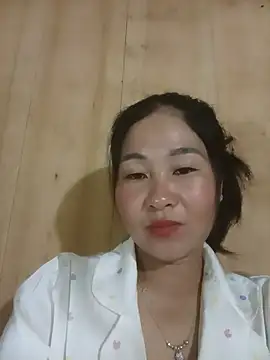 Snapshot of Dunk-namic chatting on 07-06-26, 03:03 Dunk-namic online show from 07-06-26, 03:03