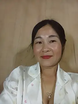 Snapshot of Dunk-namic chatting on 05-29-26, 08:09 Dunk-namic online show from 05-29-26, 08:09